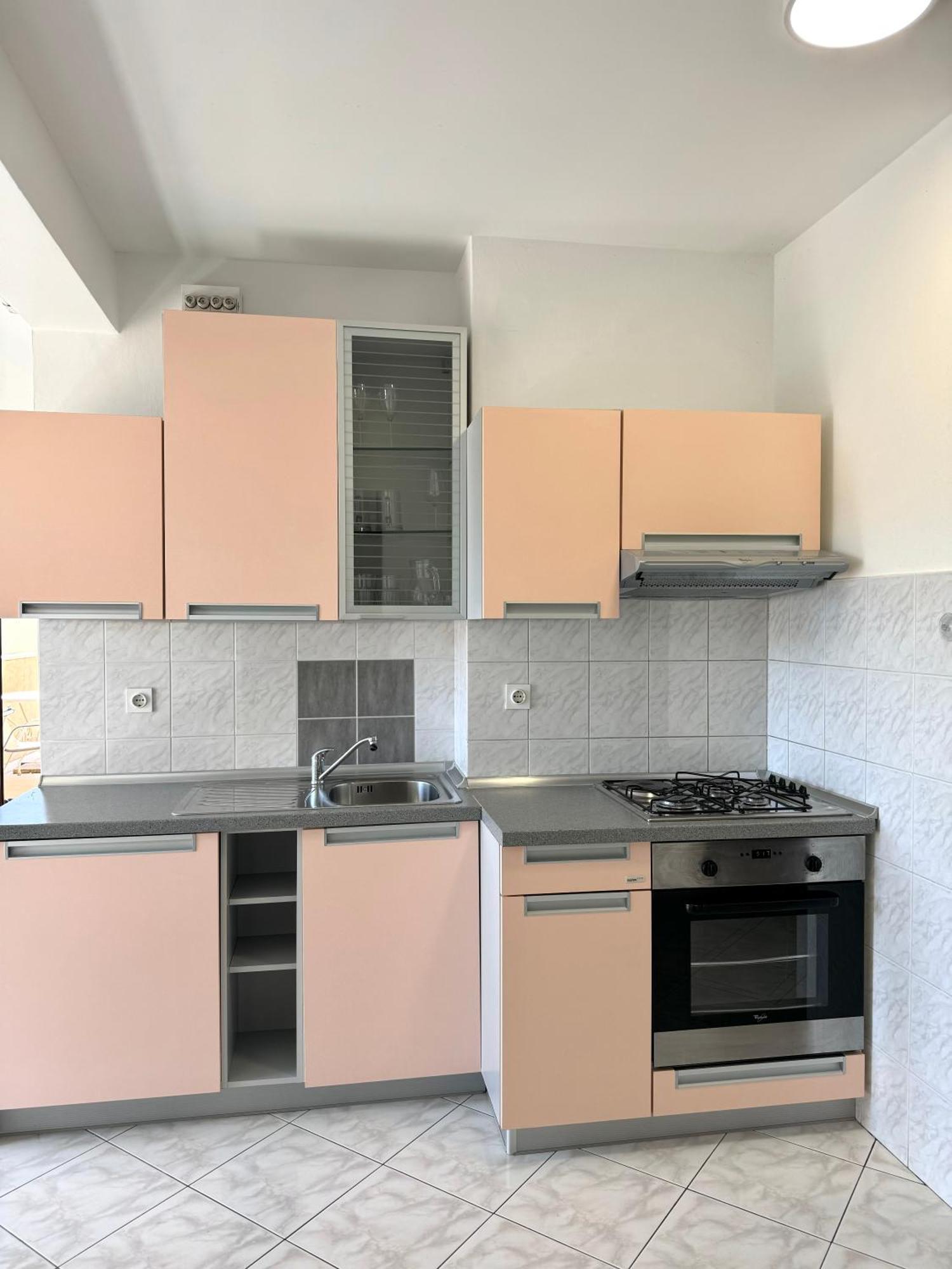 Apartments Emilia ラバック エクステリア 写真
